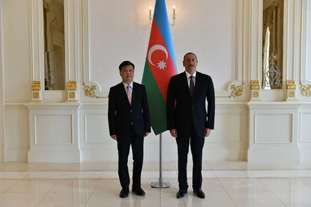 President Ilham Aliyev received credentials of incoming Chinese Ambassador