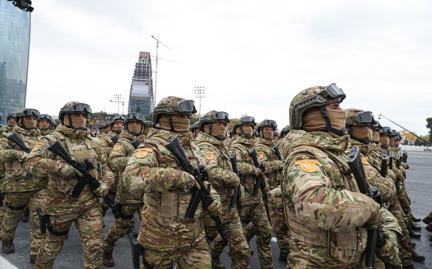 Azerbaijan might increase salaries of re-enlistees 