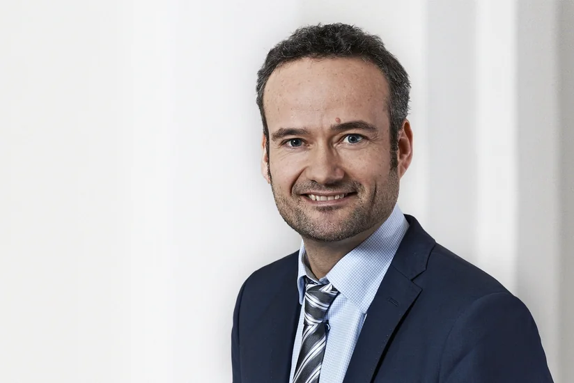 ABŞ ilə Şimali Koreya müharibəyə başlasa ən təhlükəsiz valyuta İsveçrə frankı olacaq