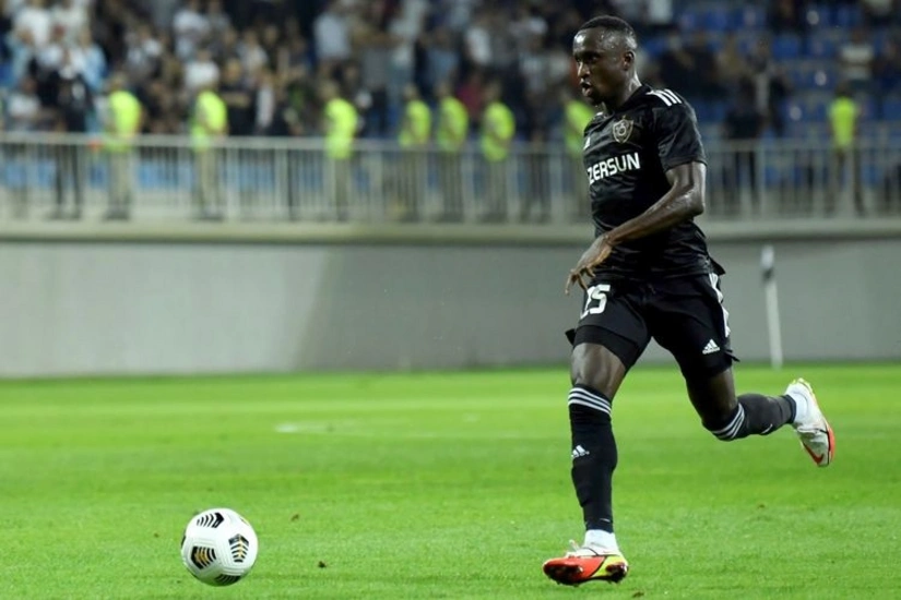 Qarabağın sabiq hücumçusu Turan Tovuza keçib