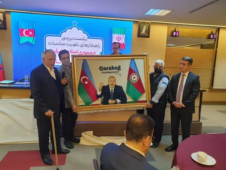 Səfir: Qarabağ zəfəri nəticəsində İran-Azərbaycan sərhədində əməkdaşlıq imkanları yaranıb