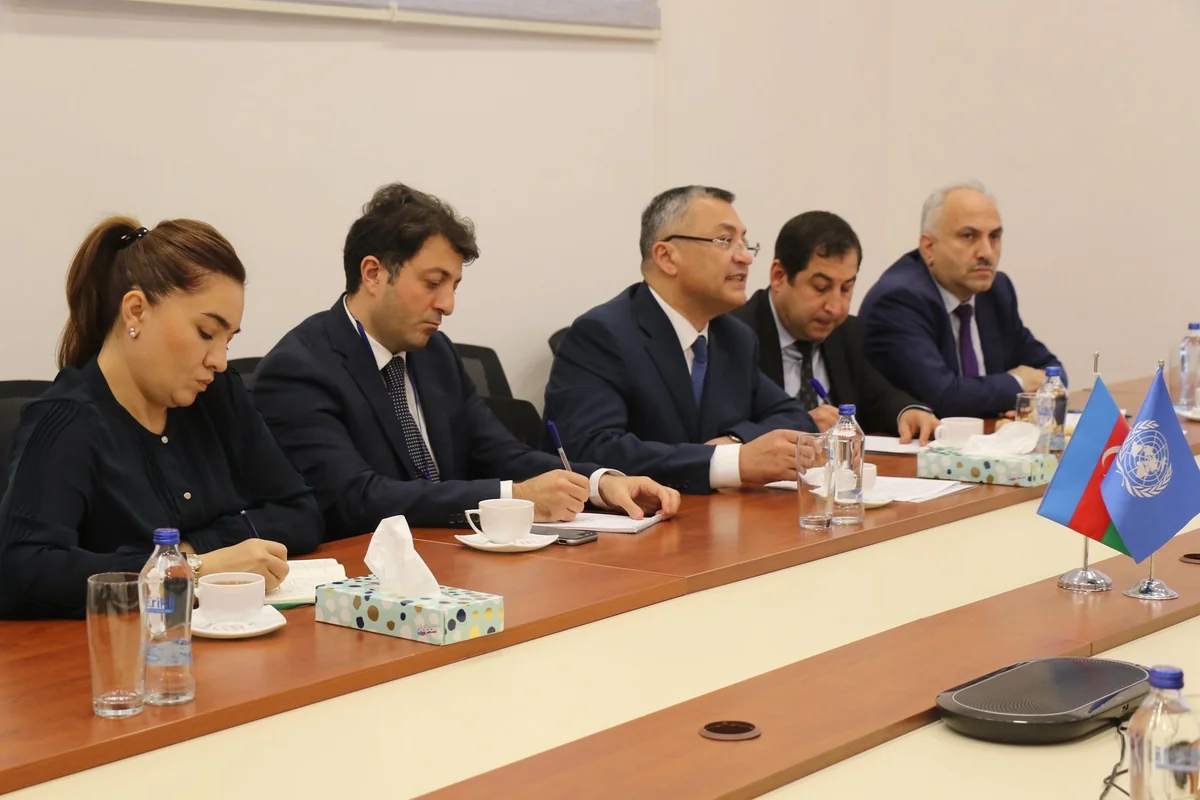 Руководитель азербайджанской общины Нагорно-Карабахского региона встретился с замгенсека ООН