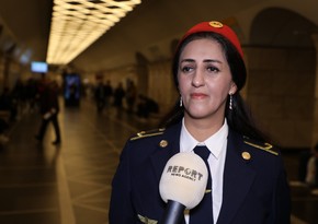 “Bakı Metropoliteni”nin əməkdaşı: “Ən gərgin anlardan biri sərnişinin platformaya düşməsidir”