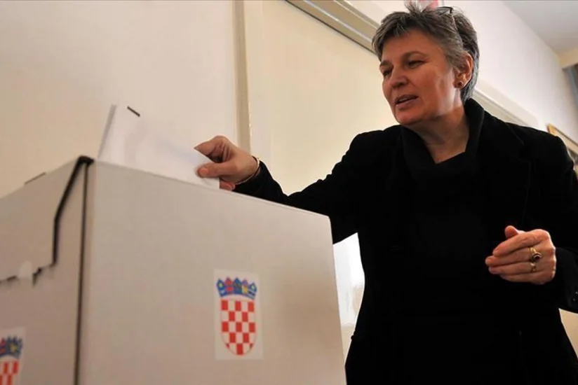 Bu gün Xorvatiyada prezident seçkiləri keçiriləcək
