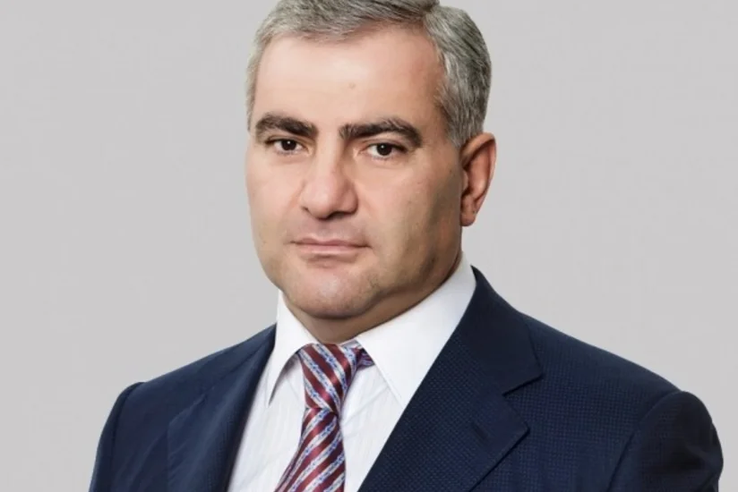 Ermənistanın elektrik şəbəkəsinin erməni əsilli Rusiya milyarderinə verilməsi barədə müqavilə ləğv edilib