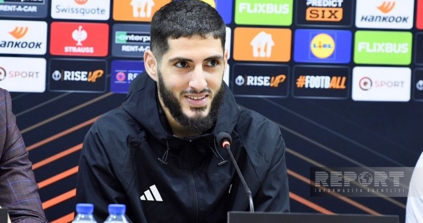 Qarabağ Yassin Benzia ilə yollarını ayırdığını açıqlayıb