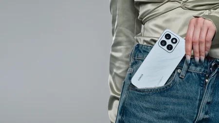 Zərbəyə davamlı və zərif HONOR X8c smartfonu artıq satışda