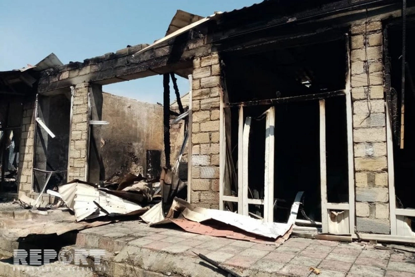 Bərdə bazarında 12 mağaza yanıb - VİDEO - YENİLƏNİB