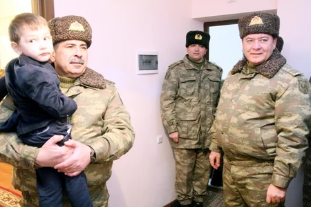 Növbəti hərbi hissədə yeni yaşayış binalarının açılış mərasimi keçirilib
