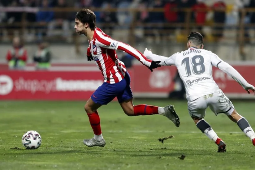 Атлетико проиграл клубу третьего дивизиона и вылетел из Кубка Испании