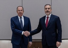 Türkiyə və Rusiya XİN başçıları ikitərəfli məsələləri müzakirə ediblər