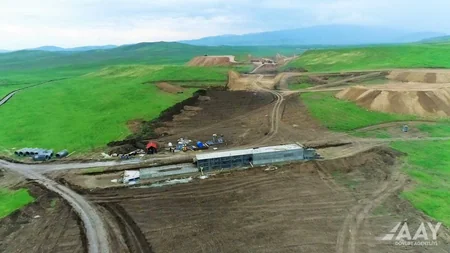 Ağdam-Füzuli yolunun inşası davam edir