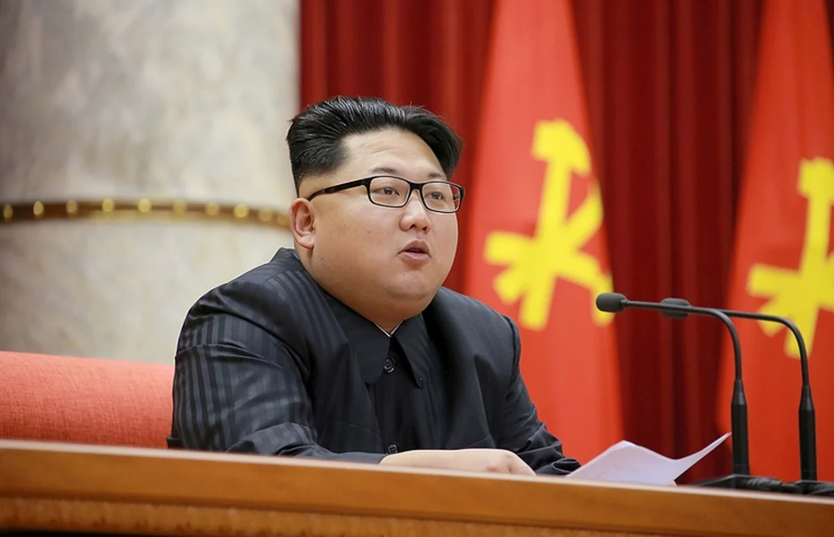 Kim Çen In ordunu döyüş hazırlığını artırmağa çağırıb