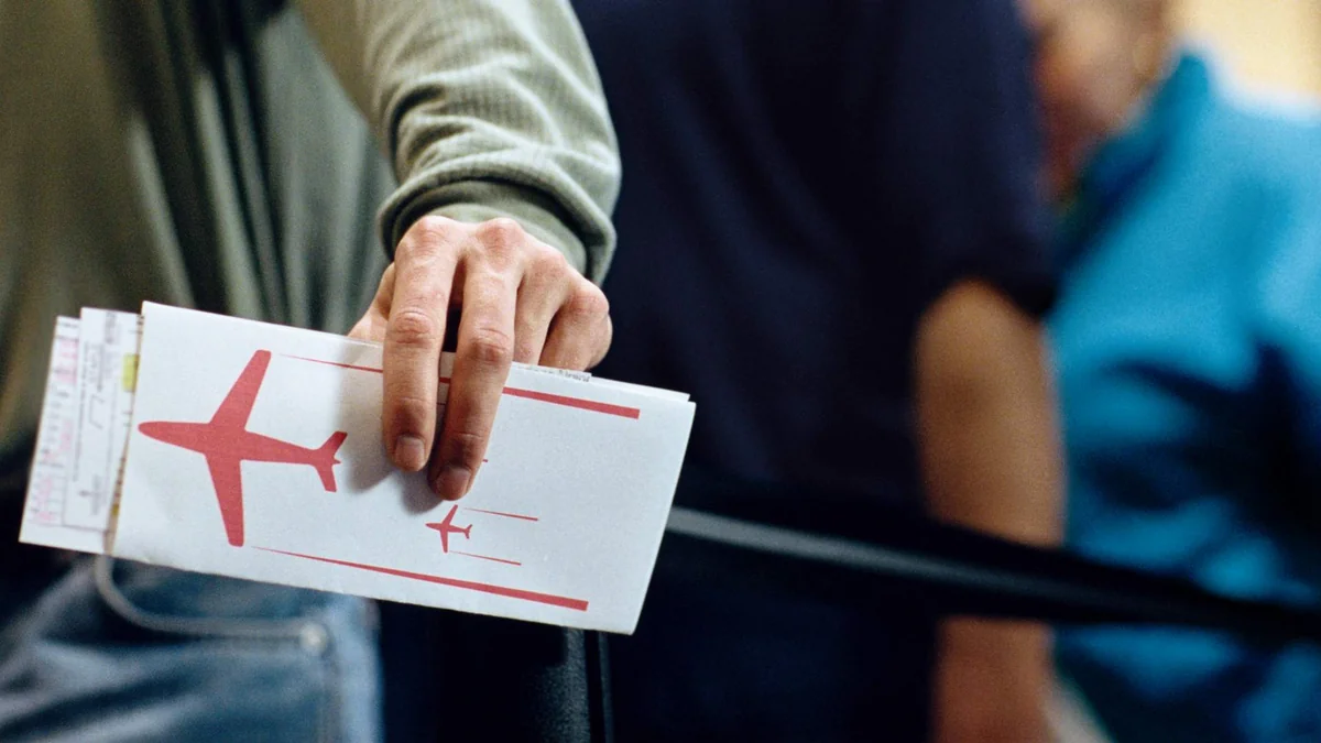 Russia plans to cap airfares by September 2025