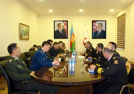 Çinin hərbi nümayəndə heyəti Azərbaycanda səfərdədir