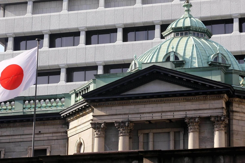 Bank of Japan keeps interest rate at negative level