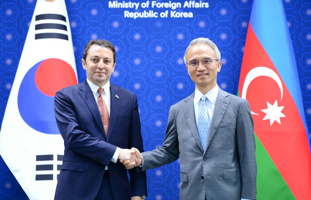 Azərbaycan və Koreya XİN-ləri arasında siyasi məsləhətləşmələr keçirilib