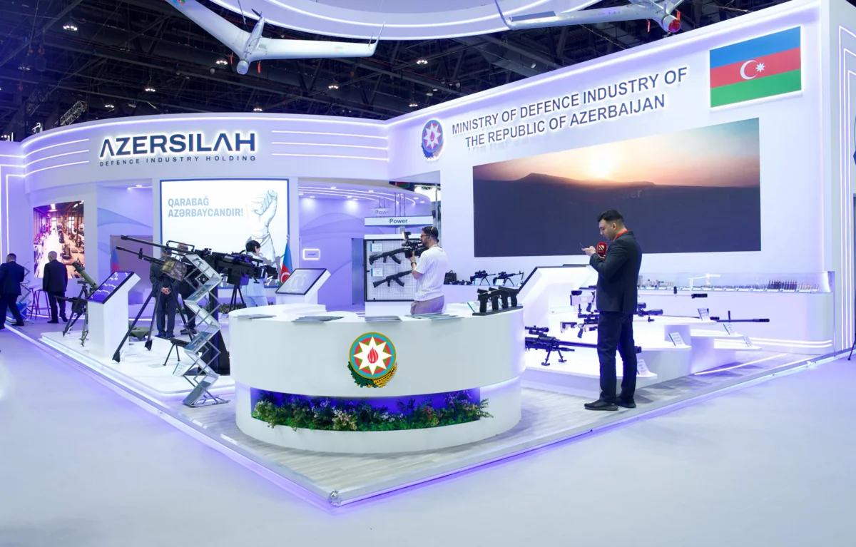 Азербайджанское вооружение представлено на выставке IDEX-2025