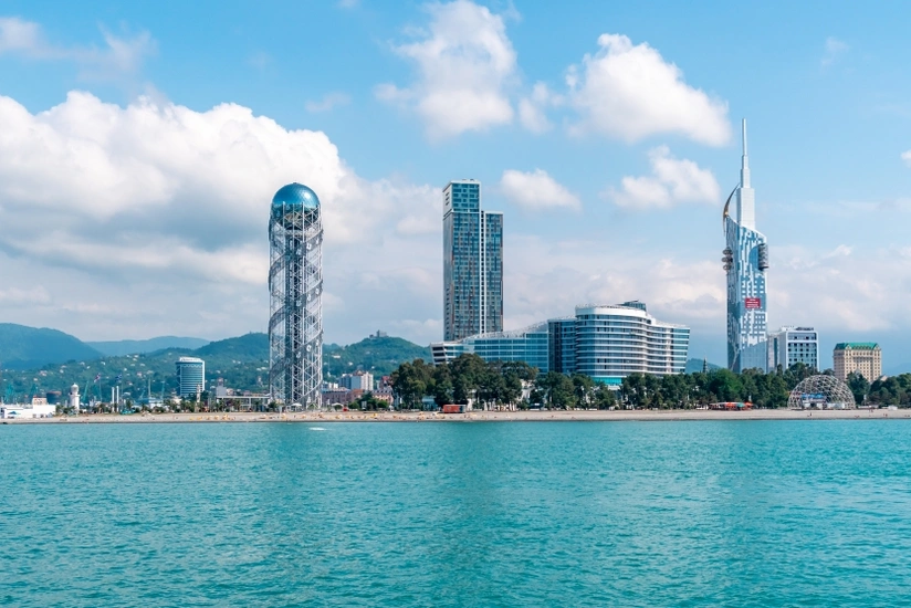 Georgia posts over 90% decrease in number of Azerbaijani travelers