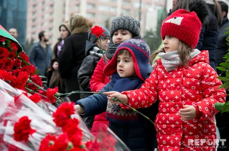 Azerbaijan commemorates victims of Khojaly genocide - PHOTO REPORT
