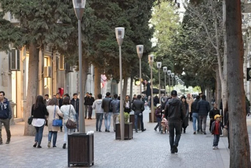 Azərbaycan əhalisinin gəlirləri 7%-ə yaxın artıb