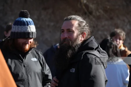 Xarici səyyahlar Azıx mağarasında olub