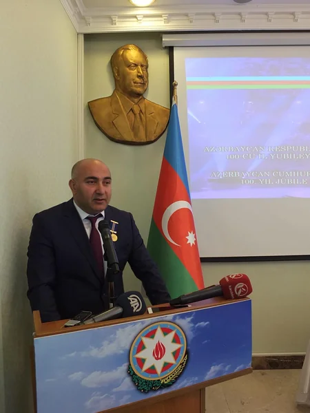 Qarsda Azərbaycanın diplomatik xidmət orqanlarının 100 illiyi medalı sahiblərinə təqdim edilib