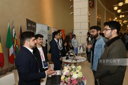 ADA Universitetinin 13-cü Karyera Sərgisi baş tutub - YENİLƏNİB