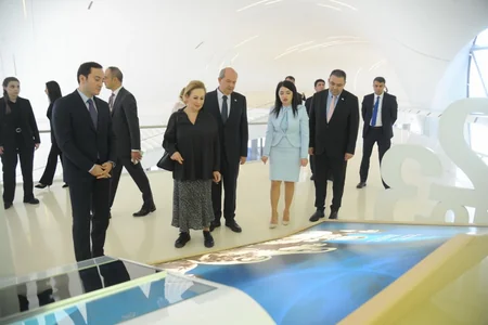 Şimali Kiprin Prezidenti Heydər Əliyev Mərkəzi ilə tanış olub