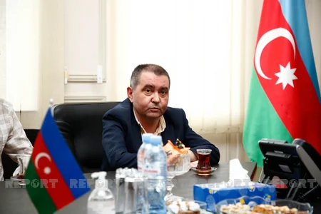 Mədəniyyət Nazirliyi Gürcüstanın azərbaycanlı icmasına milli rəqs geyimləri hədiyyə edib