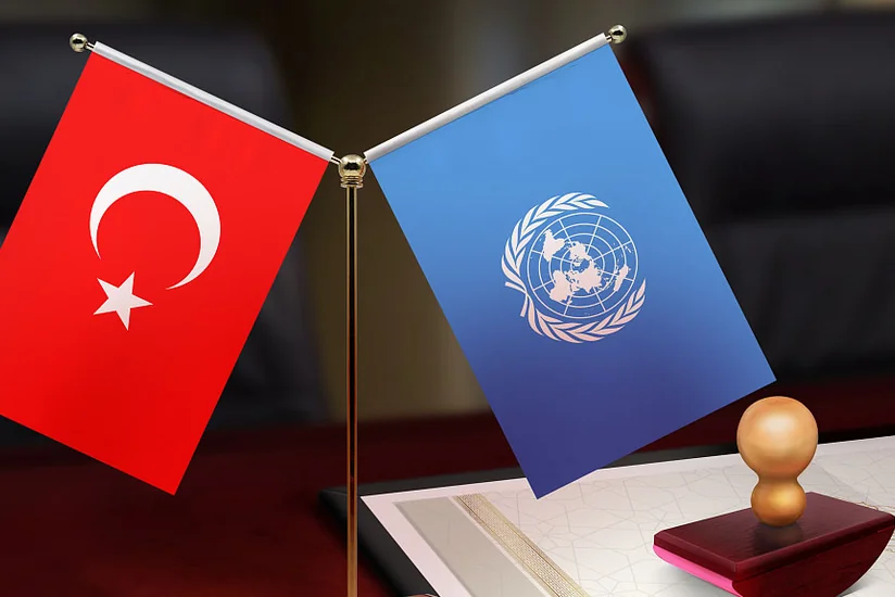Türkiye, UN in talks with US and UK on removal of barriers to payment for Russian products