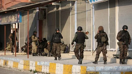 Türkiyənin cənub-şərqində antiterror əməliyyatı davam edir - FOTO