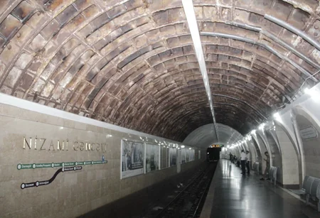 “Nizami” metrostansiyasının tavanında gücləndirmə tədbirlərinə başlanılıb