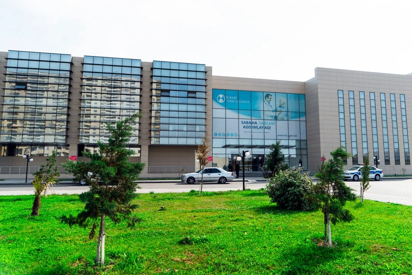 Abşeron Rayon Mərkəzi Xəstəxanasındakı növbə sıxlığına aydınlıq gətirilib