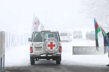 ICRC vehicles pass freely through Khankandi-Lachin road