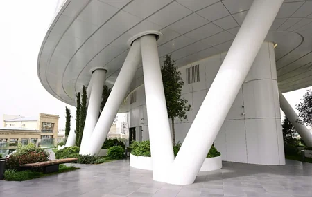 Prezident İlham Əliyev DGK-nın yeni inzibati binasının açılışında iştirak edib