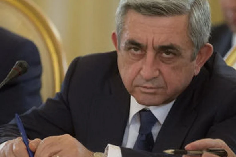 Serj Sarqsyan bank və müəssisələrin səhmləri ilə fırıldaqçılıq işində iştirakda şübhəli bilinir