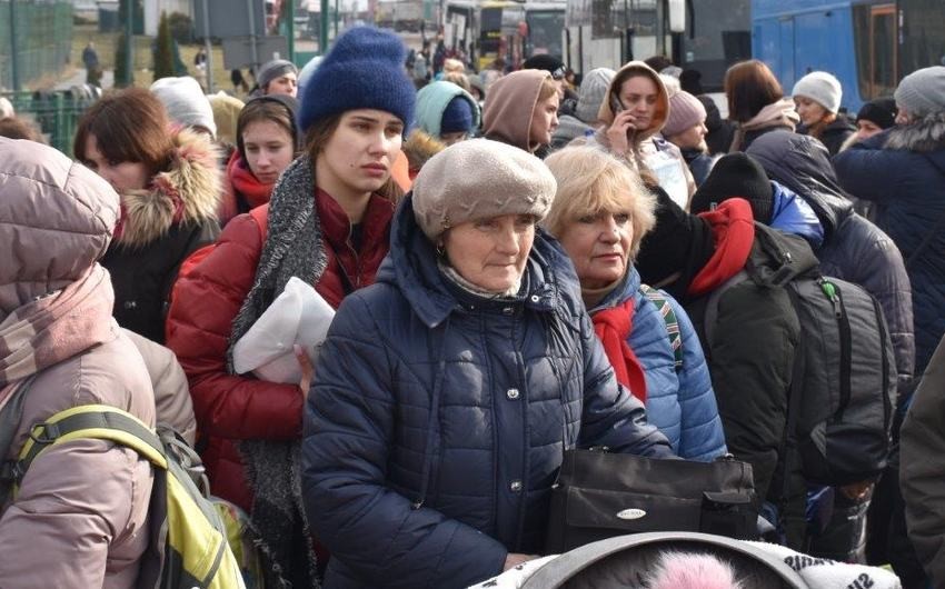 BMT QAK: 4 milyondan çox qaçqın Ukraynadan qonşu ölkələrə gedib