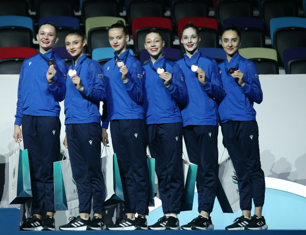 Azərbaycanın qrup hərəkətləri komandası Bakıdakı yarışda bürünc medal qazanıb