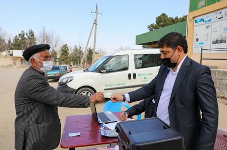 Mineral gübrələrin səyyar satış xidməti fermerlərin işini asanlaşdırıb