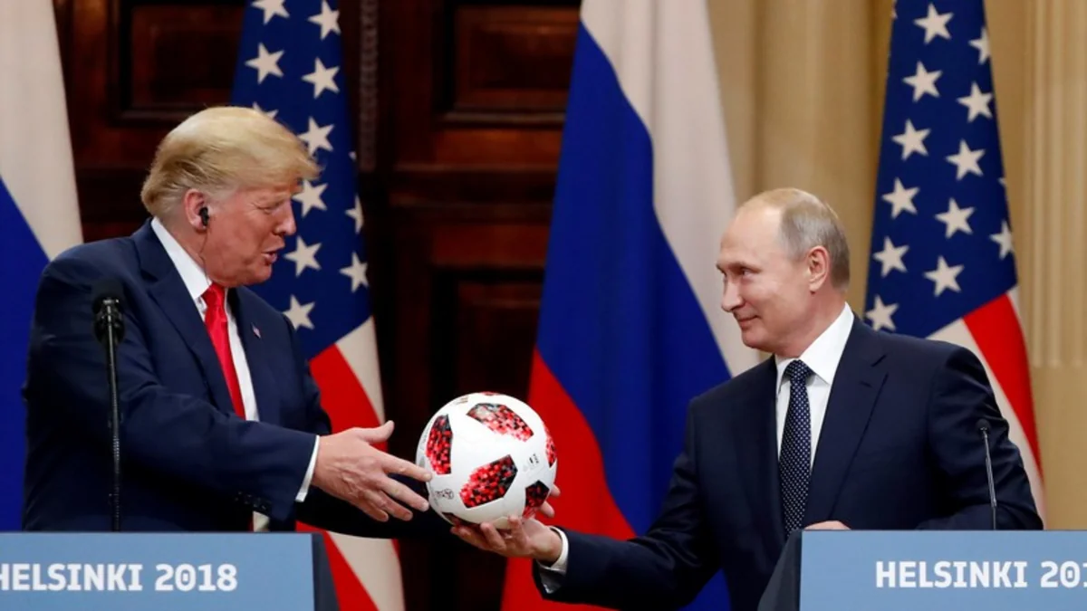 Trump's secret service checks Putin's soccer ball