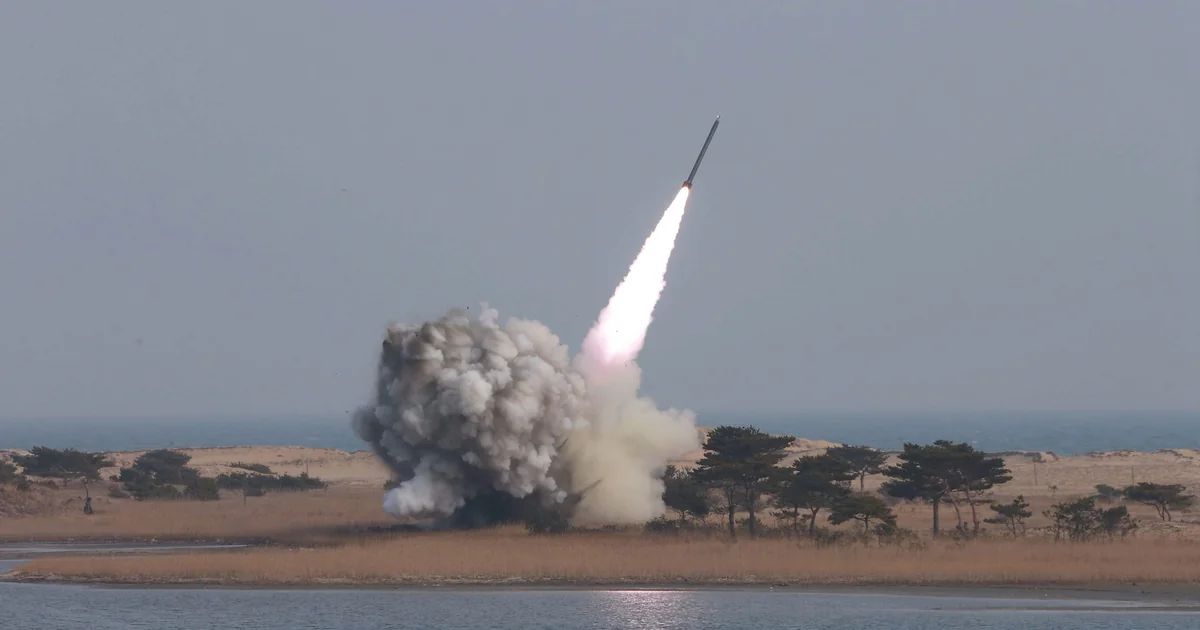 Şimali Koreya növbəti raketini sınaqdan keçirib