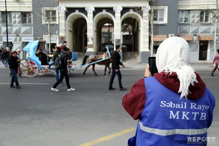 Bakıda “İlaxır çərşənbə”si karvanı - FOTOREPORTAJ