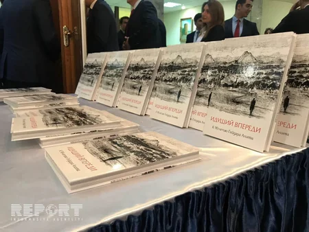 Azərbaycanın Rusiyadakı səfirliyində ulu öndər Heydər Əliyevin xatirəsi anılıb - FOTO