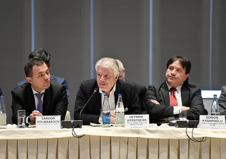 Almaniya investorları Azərbaycana pul qoymağa dəvət edilib