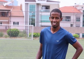 Afrikalı futbolçu Türkiyədə aldadıldı