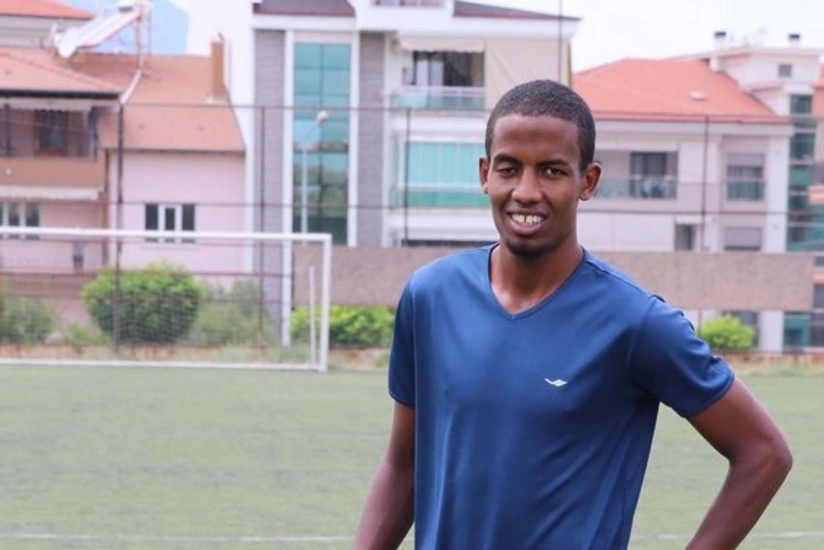 Afrikalı futbolçu Türkiyədə aldadıldı