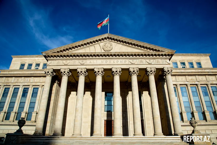 Ali Məhkəmənin yaradılmasının 100 illiyi münasibətilə bir qrup şəxs təltif edilib - SİYAHI