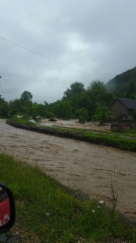 ​Rumıniyada leysan yağışları daşqınlarla nəticələnib