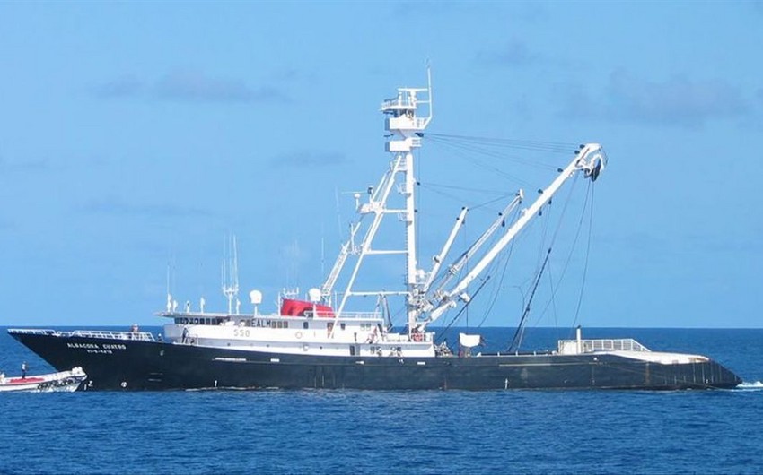 At least two dead after an explosion on boat in Seychelles
